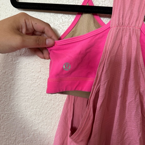 Lululemon Two Toned Pink No Limits Tank Top with Built in Bra Size 4 - Picture 5 of 8